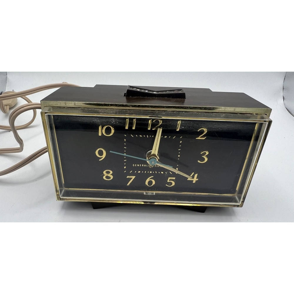 General Electric 1960s Alarm Clock model 7270-2a Faux-wood gold trim Alarm works